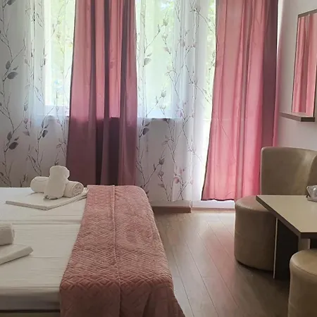 佩斯卡拉斯酒店